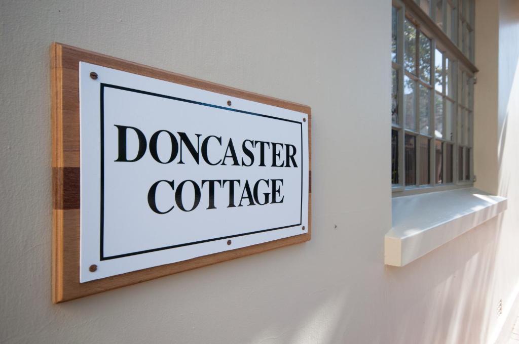 Doncaster Cottages ポート・エリザベス エクステリア 写真