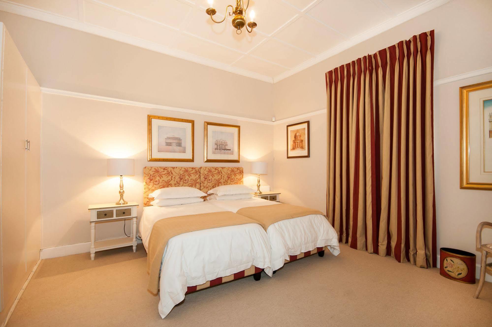 Doncaster Cottages ポート・エリザベス エクステリア 写真